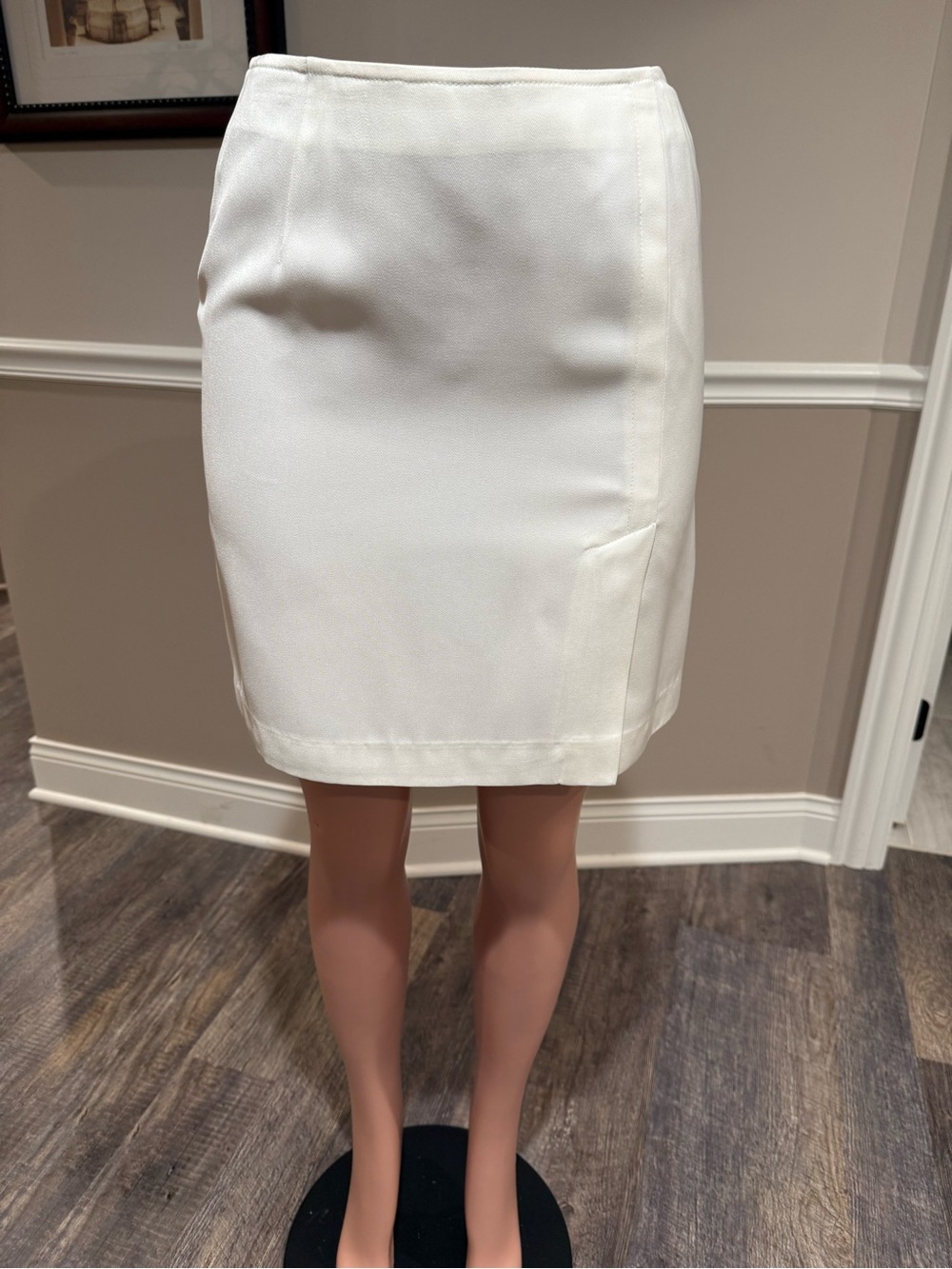 Liz Claiborne White Tailored Pencil Skirt
